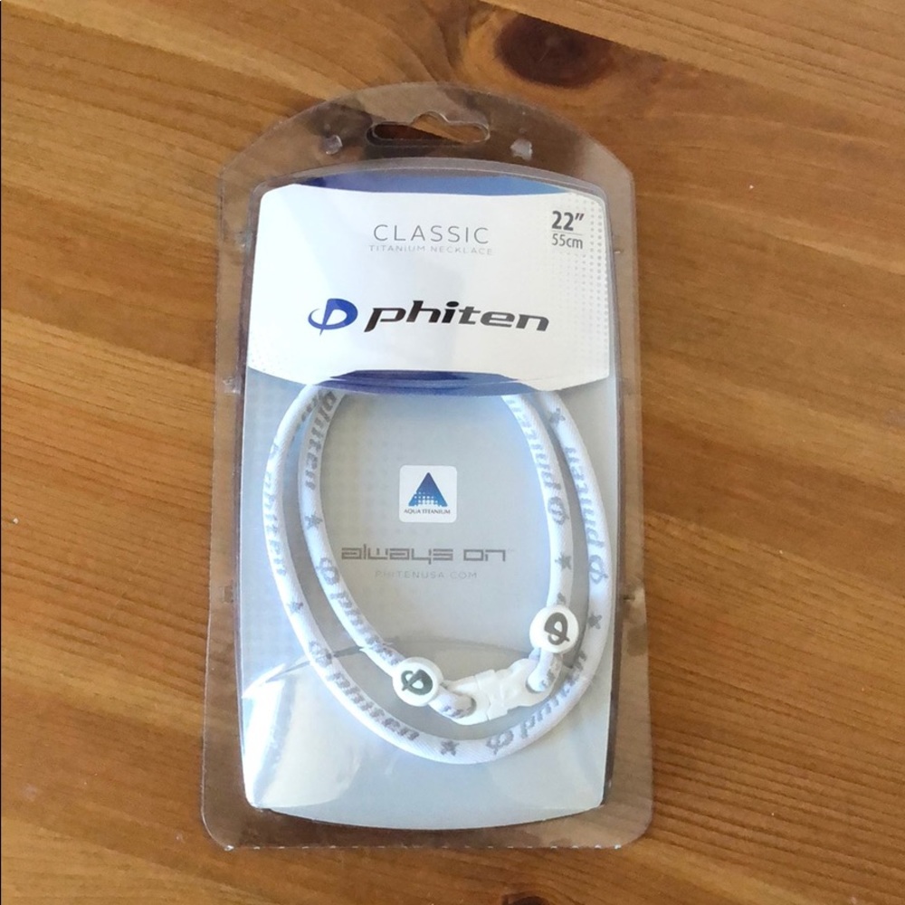 Phiten Classic Titanium Necklace (22”/55cm)